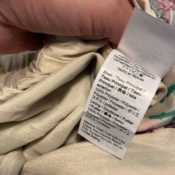 J CREW Pull-on crop pant in Ratti leafy floral satin pajamas print 0 - Picture 6 of 6